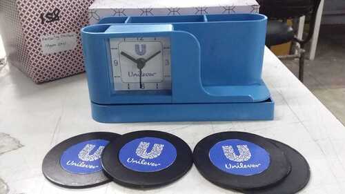 Multipurpose pen stand