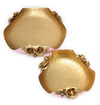 Diwali Special Table Centerpiece With Metal Decorative Urli Side Golden Rose Pot Floating Flower Potpuri Bowl For Home And Office Decor For Showpiece Pink
