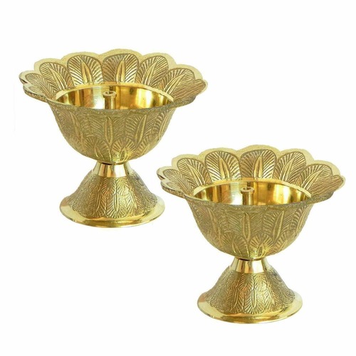 Brass Table Diya Set  (Height: 2 inch)
