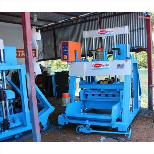 Everon Impex Heavy Duty Triple Vibrator Block Making Machine