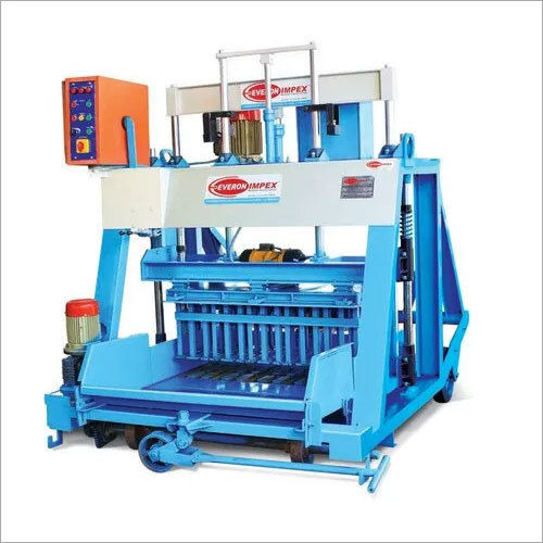 Everon Impex Heavy Duty Hollow Block Making Machine Capacity: 500-1000 T/hr