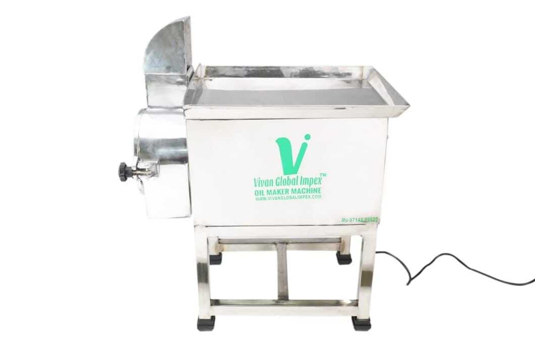 Dry Coconut Cutter Machine