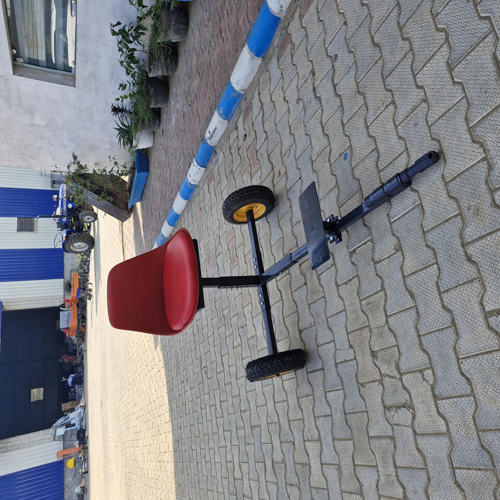 Power Weeder Seat