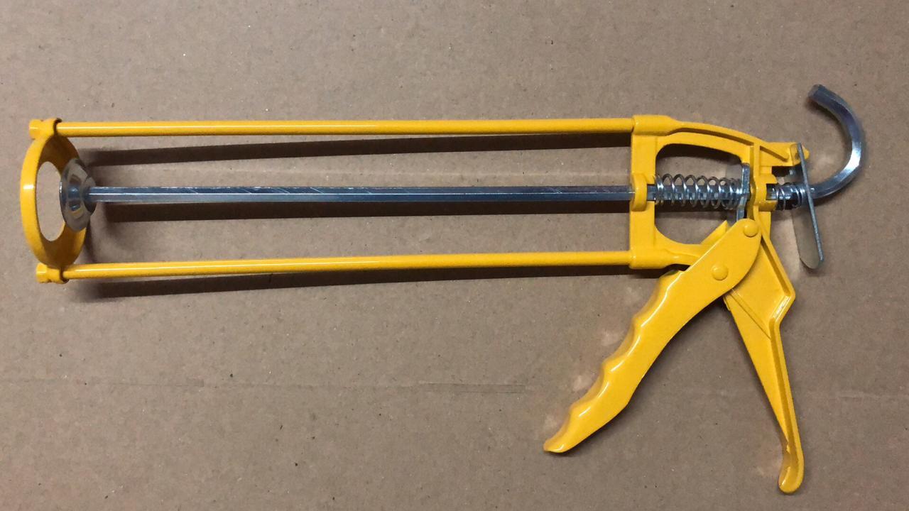 Silicone Gun