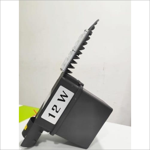 12 W Solar Street Light