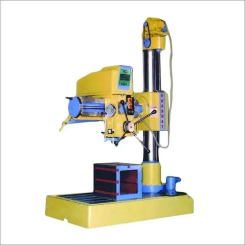 Yellow Automatic Geared Radial Drilling Machine