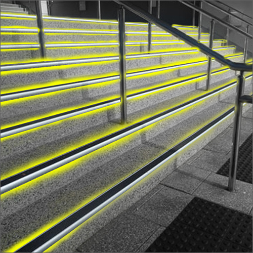 Stair Case Step Nosing - Metal | Silver, High Quality, Various Sizes Available for Enhanced Stair Safety and Stability