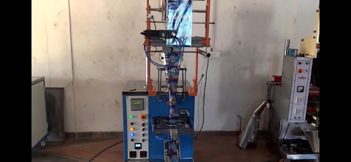Semi-Automatic Pneumatic Packaging Machine