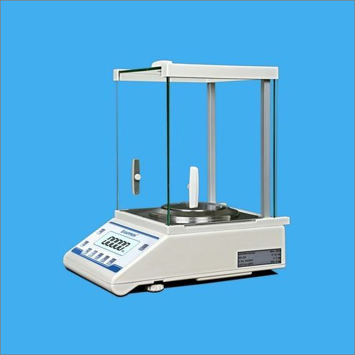 Stainless Steel Analytical Balance With Glass Accuracy: High  %