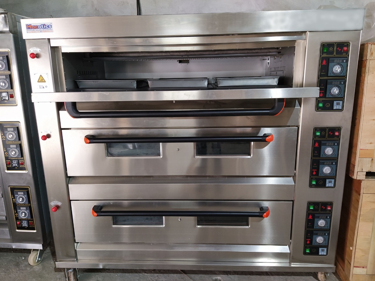 3 Deck 9 Tray Gas Oven Luxury Model