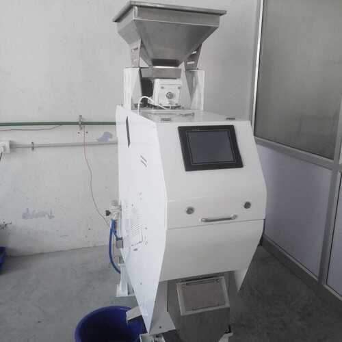 Dhal Colour Sorting Machine Capacity: 100 Kg/Hr