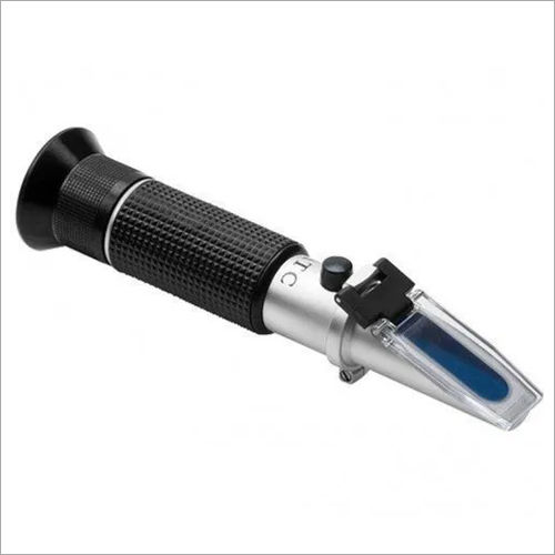 Black Hand Held Refractometer