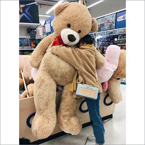 Giant teddy bear entertainer online