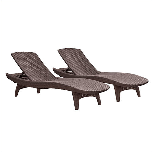 Outdor Wicker Pool Side Loungers