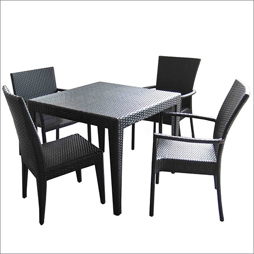 4 Seater Garden Chair With Table
