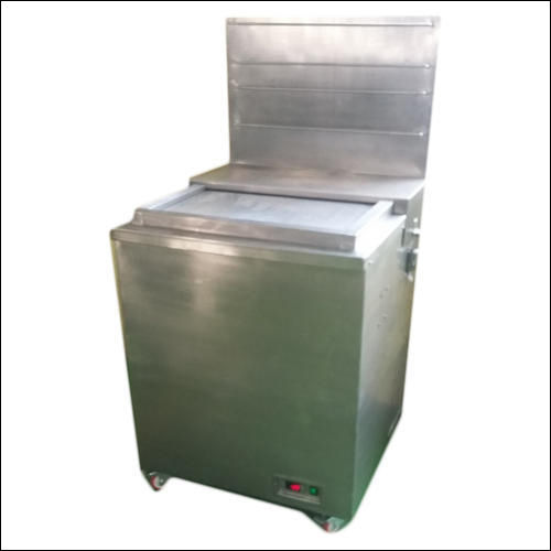 Vertical Deep Freezer Capacity: 100 Liter/Day