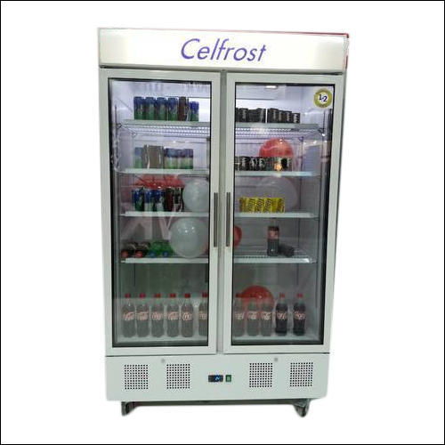 Glass And Stainless Steel Middleby Celfrost Showcase Freezers Power Source: Electric