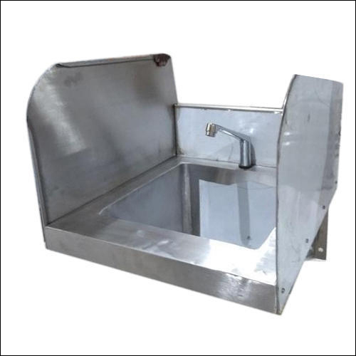 Stainless Steel Sink Use: Hotel