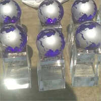 Customized Crystal Globe Trophy Size: Different Available