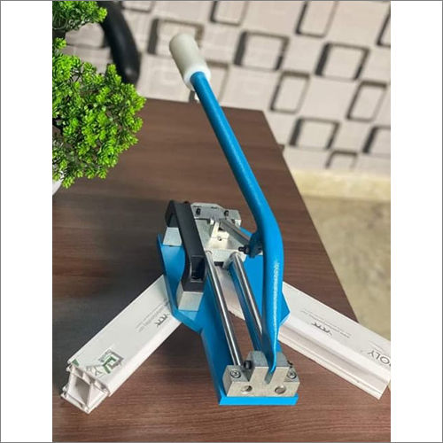 Growing Hand Tools - Color: Blue