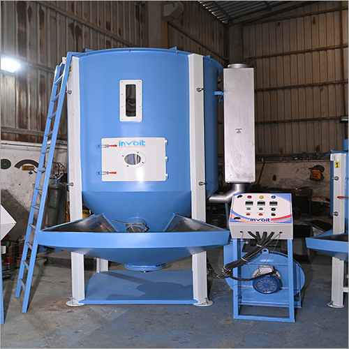 Vertical Mixer Dryer Machine Production Capacity: 500-1000 Liter/Day