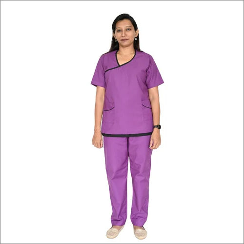 Sister Uniform Gender: Female at Best Price in Nashik | Shaan Hospital ...