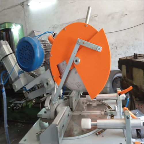 Aluminium Cutting Machine