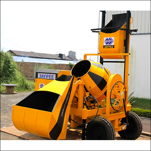 CONCRETE MIXER WITH HOIST