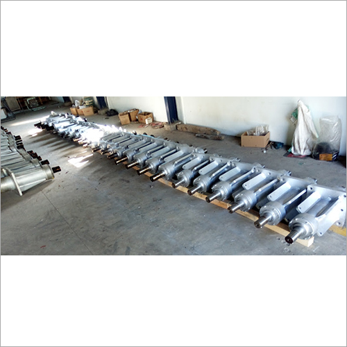 Silver Bearing Block Base 14Feet Fan