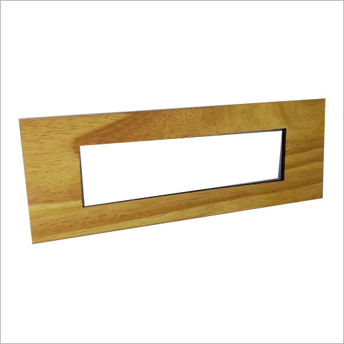 L And T  Englaze Beige Wood 8 Module Plate