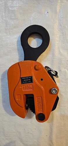 Vertical Plate Lifting Clamp