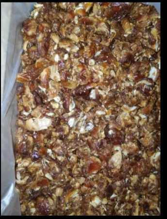 Imported Arabic Seedless Dates - Color: Brown