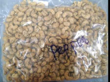 Roasted Cashew Nuts Pepper - Color: Brown