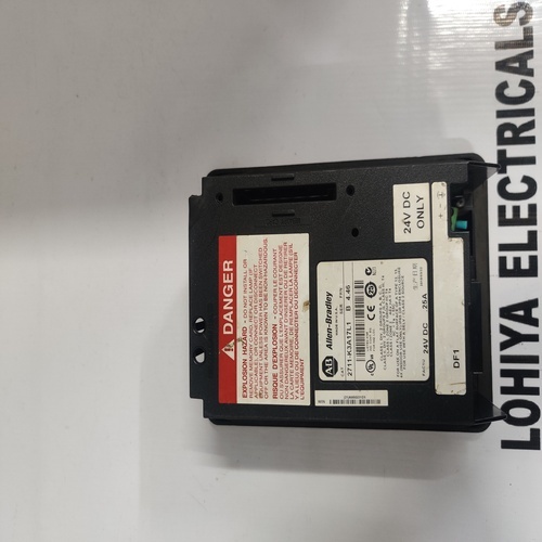 ALLEN-BRADLEY 2711-K3A17L1 PANELVIEW 300 MONOCHROME KEYPED