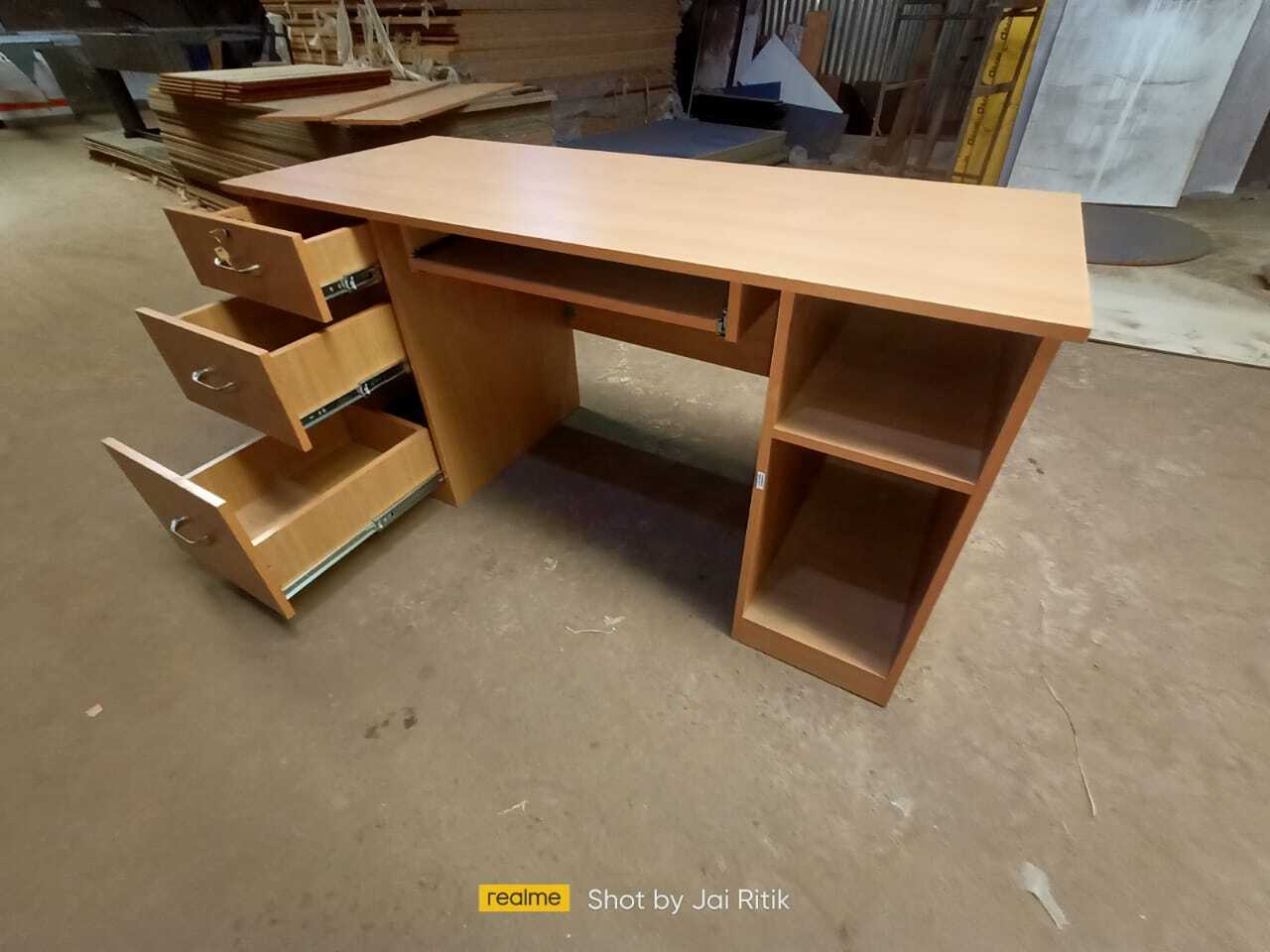 computer table