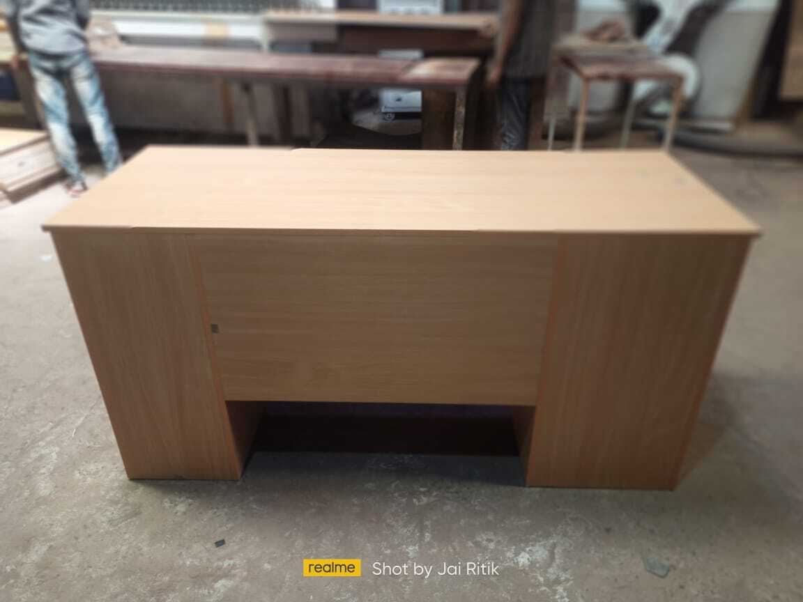 computer table