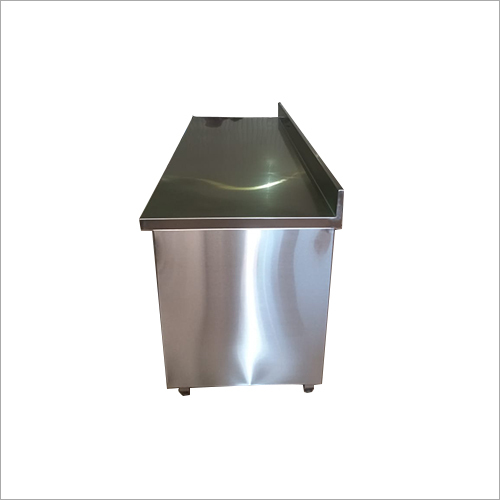 Kitchen Equipment - Stainless Steel, Rectangle Shape, Silver Finish | 1 Year Warranty, Ideal for Restaurant and Hotel Use