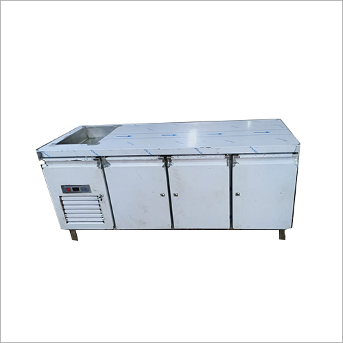 Three Door Under Counter Refrigerator manufacturer
