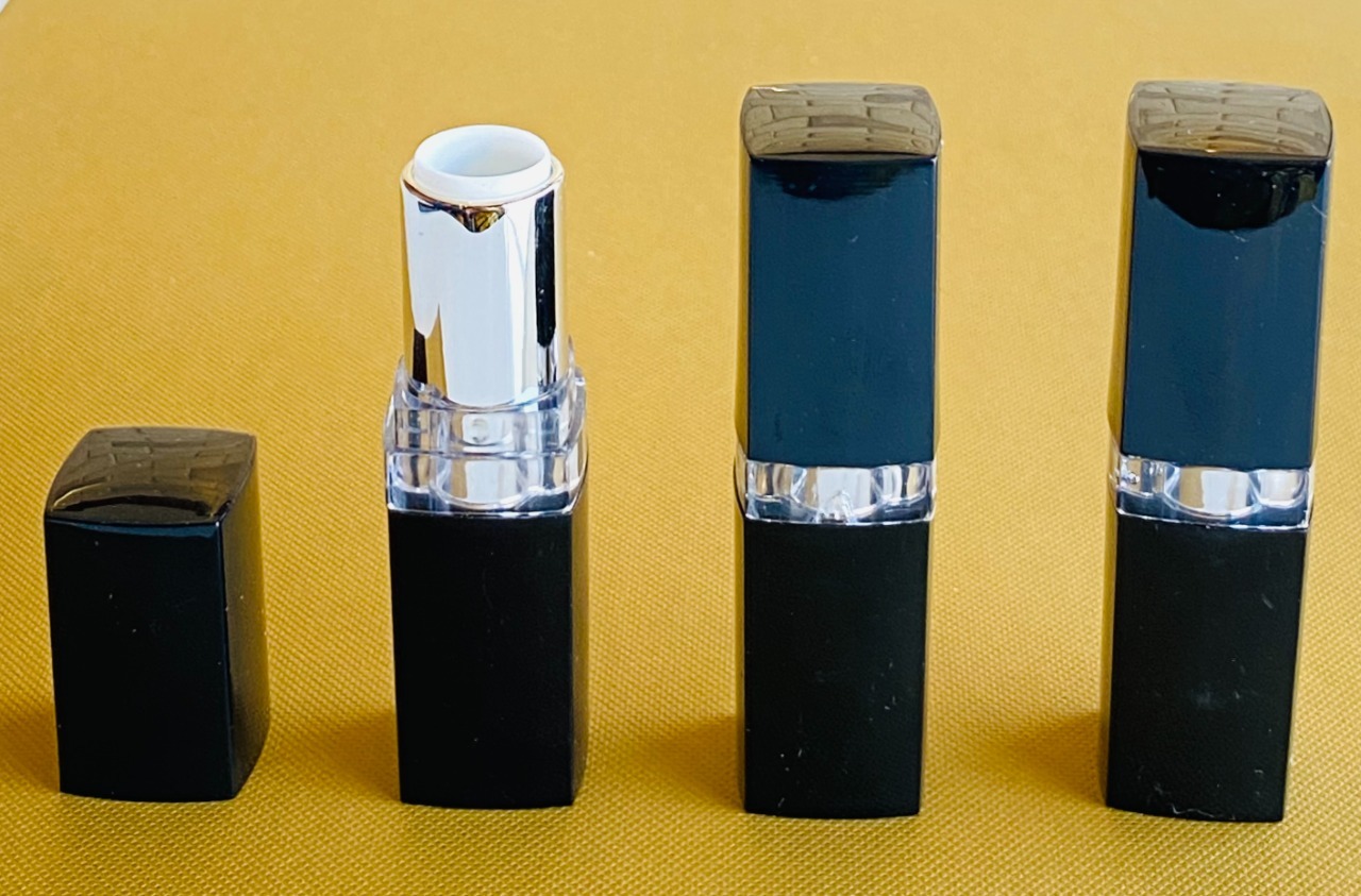 Lipstick Container