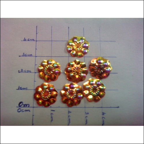 8 Dot Flower Red Sequins
