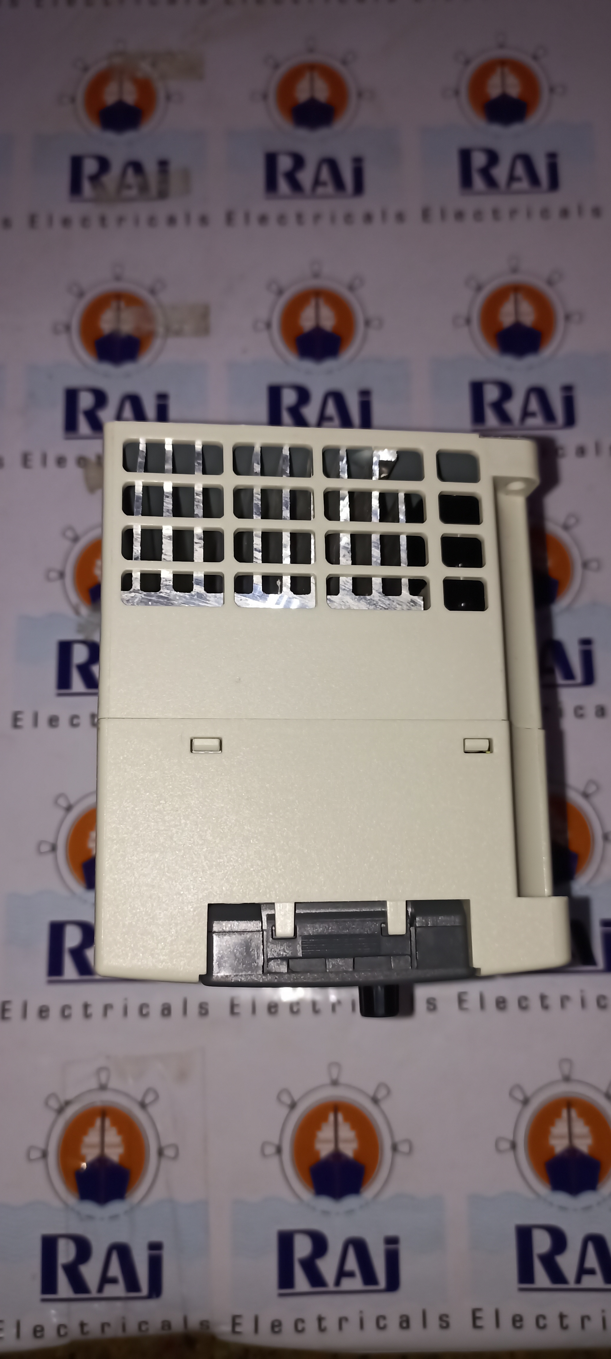 REVOLT 2 HP AC DRIVE