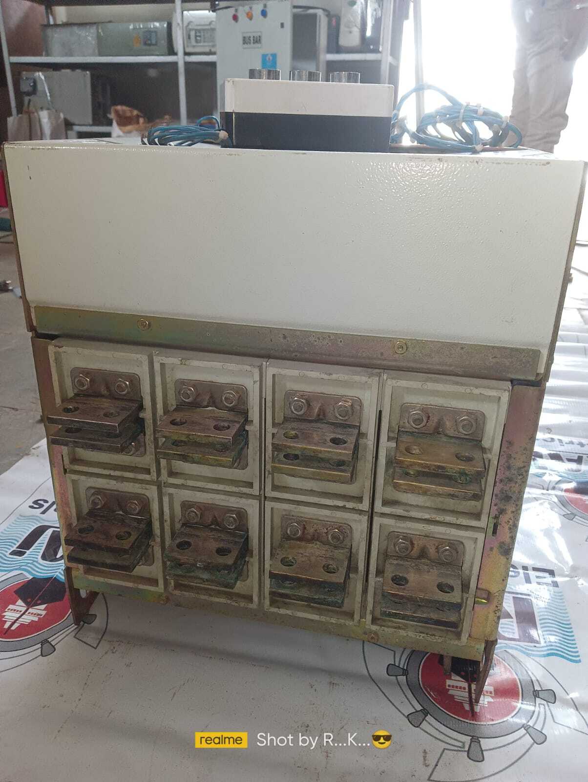 ABB 2000A 4P AIR CIRCUIT BREAKER