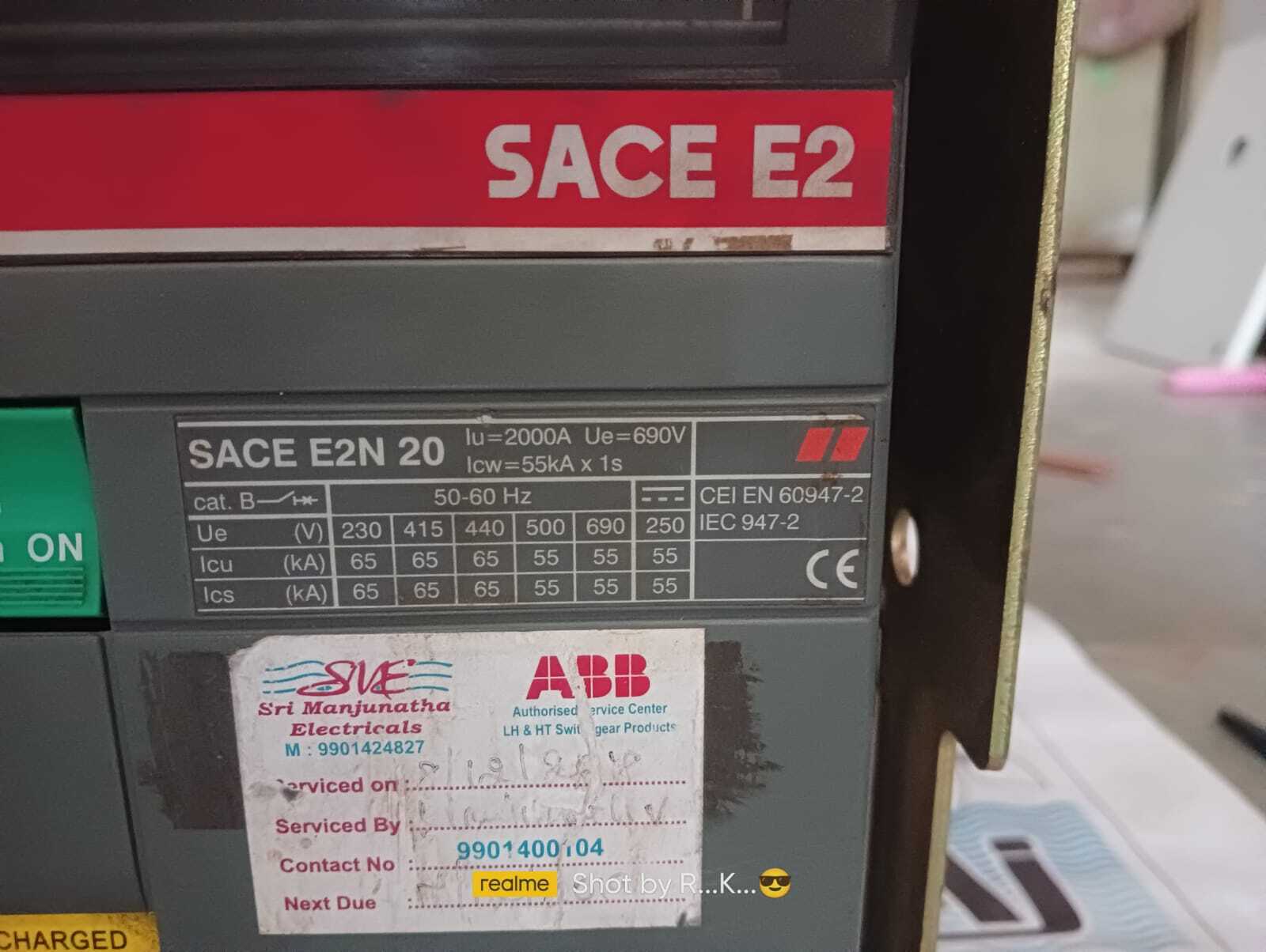 ABB 2000A 4P AIR CIRCUIT BREAKER