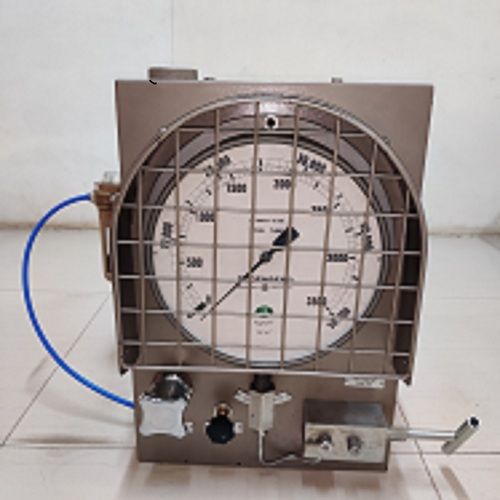 HIGH PRESSURE VESSEL TESTING PUMP