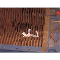 Heavy Duty Plastic Shredder Machine - Application: Industrial