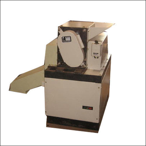 Cellulose Sheets Shredder Machine Power(w): 3 Watt (W)