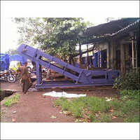 Apron Conveyor Machine - Color: Blue