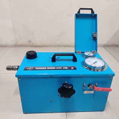 Electric Power Pack Pump - Durable Industrial Design, Efficient Blue Engineering Power Solution