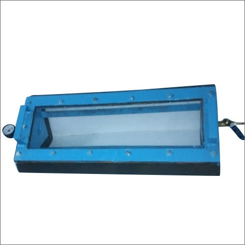 https://cpimg.tistatic.com/07905767/b/4/Mild-Steel-Angular-Vacuum-Box.jpg