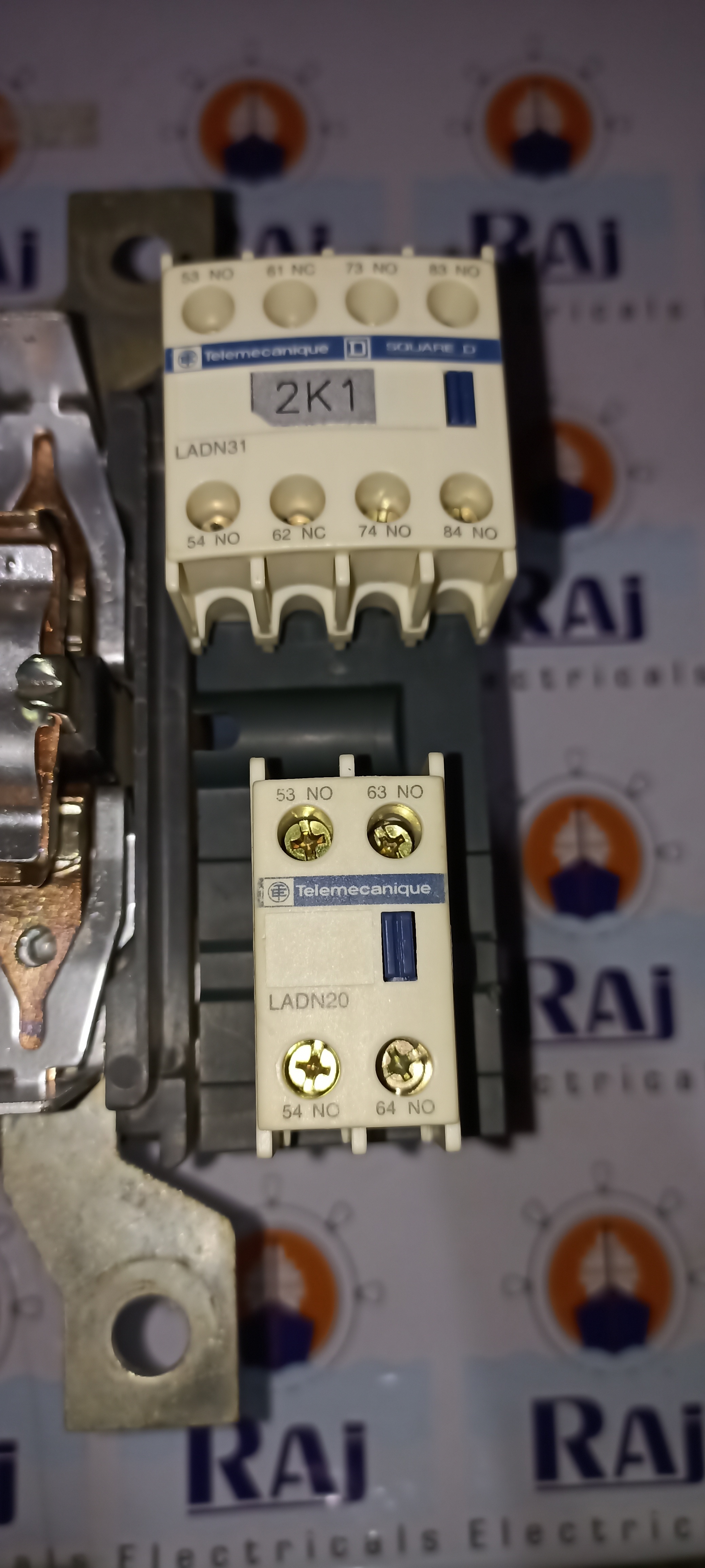 SCHNEIDER LC1E 250 CONTACTOR